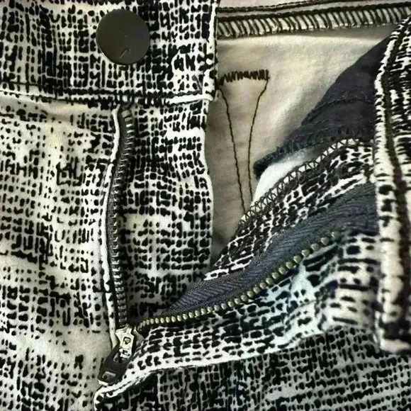 J Band Women's Super-Skinny Jeans (214) - Picture 7 of 14